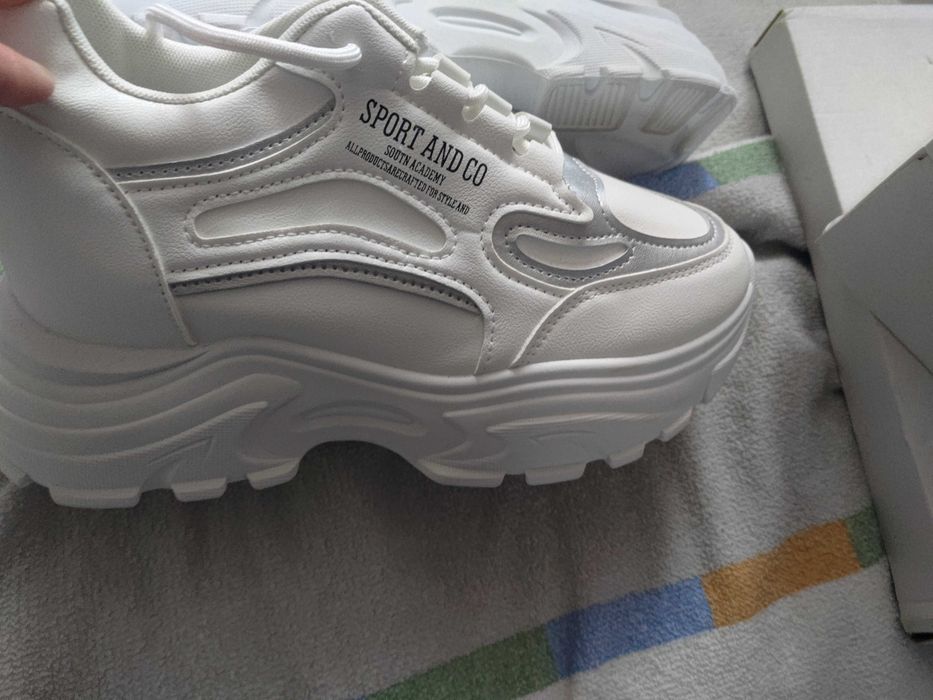 Маратонки с платформа