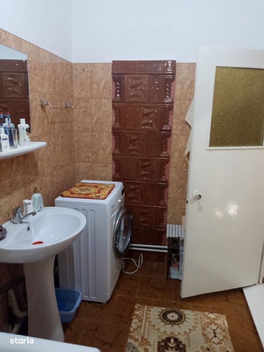 De Vanzare Casa zona Islaz