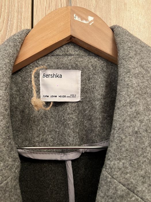 Дамско палто Bershka