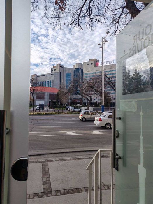 Сдаётся нежилое помещение на первой линии, Бадамзар!