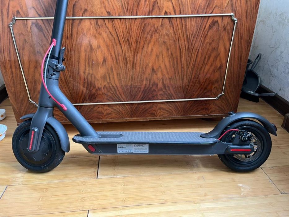 электро самокат xiomi М365