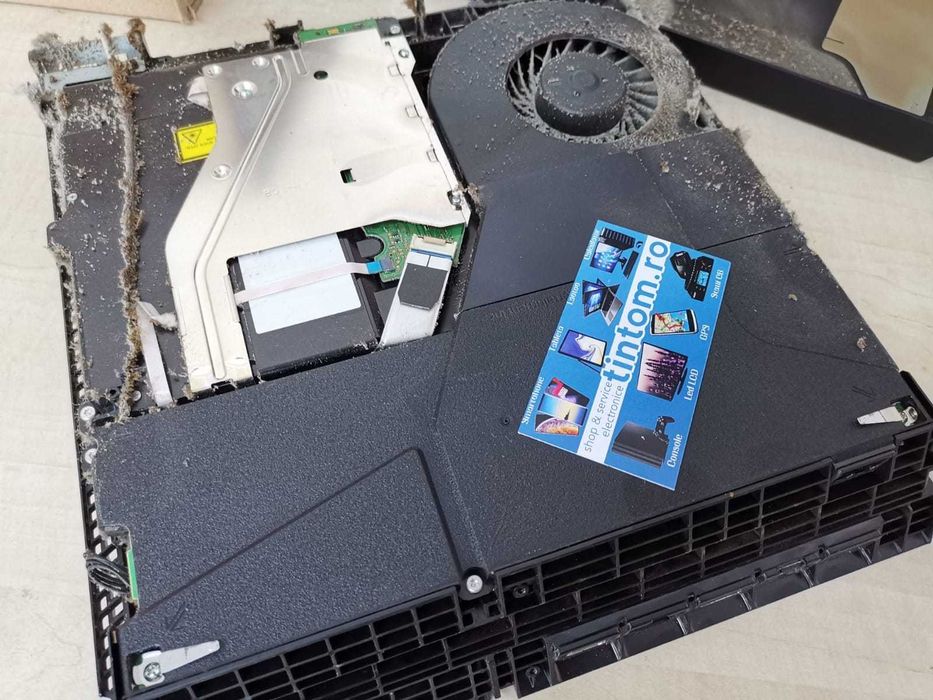 Service Consola SONY Playstation PS5 PS4 PS3 & XBOX Series Reparatii