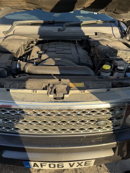 На части Land Rover Discovery 3 2.7 TDV6 190 к.с автоматик перфектен
