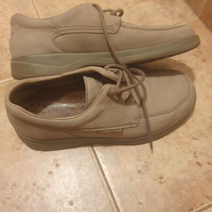 Мъжки обувки и сандали