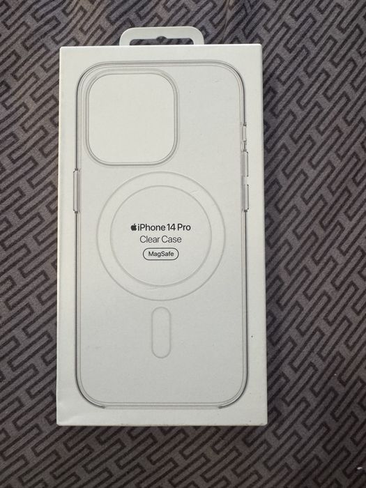 Официальные новые чехов на iphone 14 Pro
