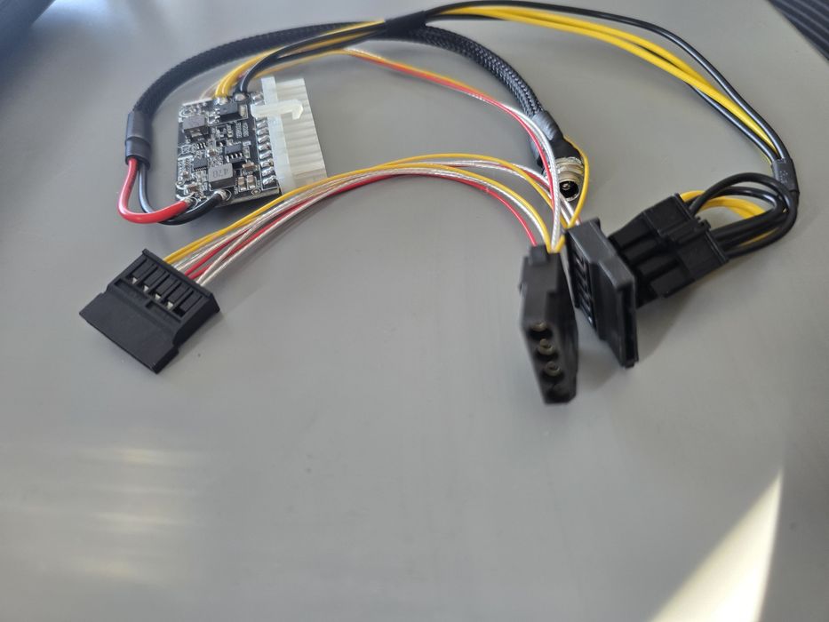 Pico PSU 300w DB9325A