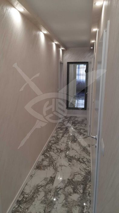 Продава се Тристаен апартамент в София, Обеля 1 - 110 кв.м за 2582 €/кв.м - Снимка #12