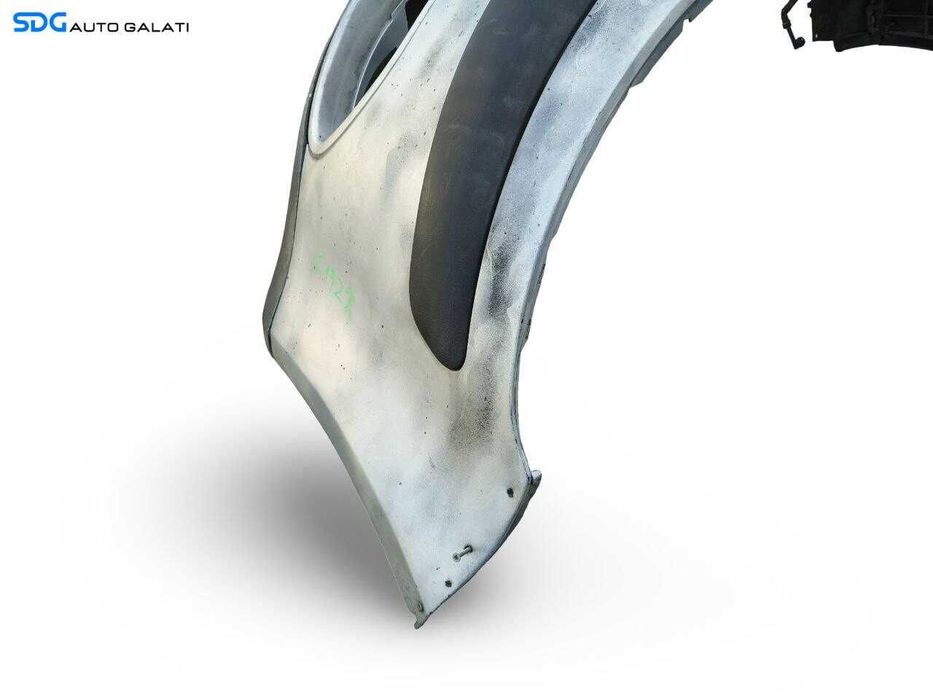 Bara Spoiler Fata Volkswagen Golf 5 Plus 2004 - 2008 Culoare LA7W [C1422]