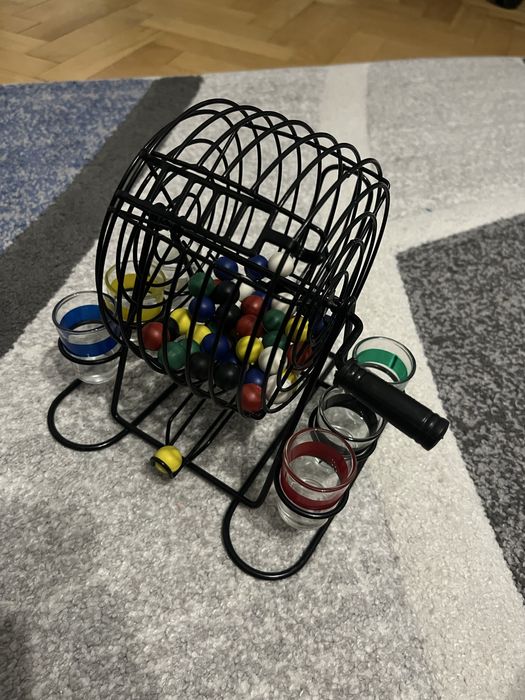 Игра с шотове Drinking bingo