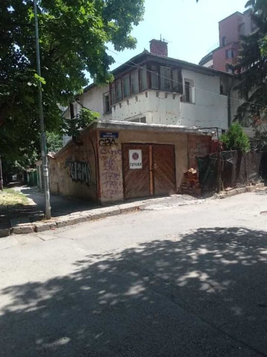 Гараж под-наем кв.Стрелбище