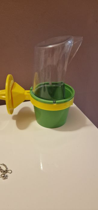 Нова купа за храна и вода с предп азен борд