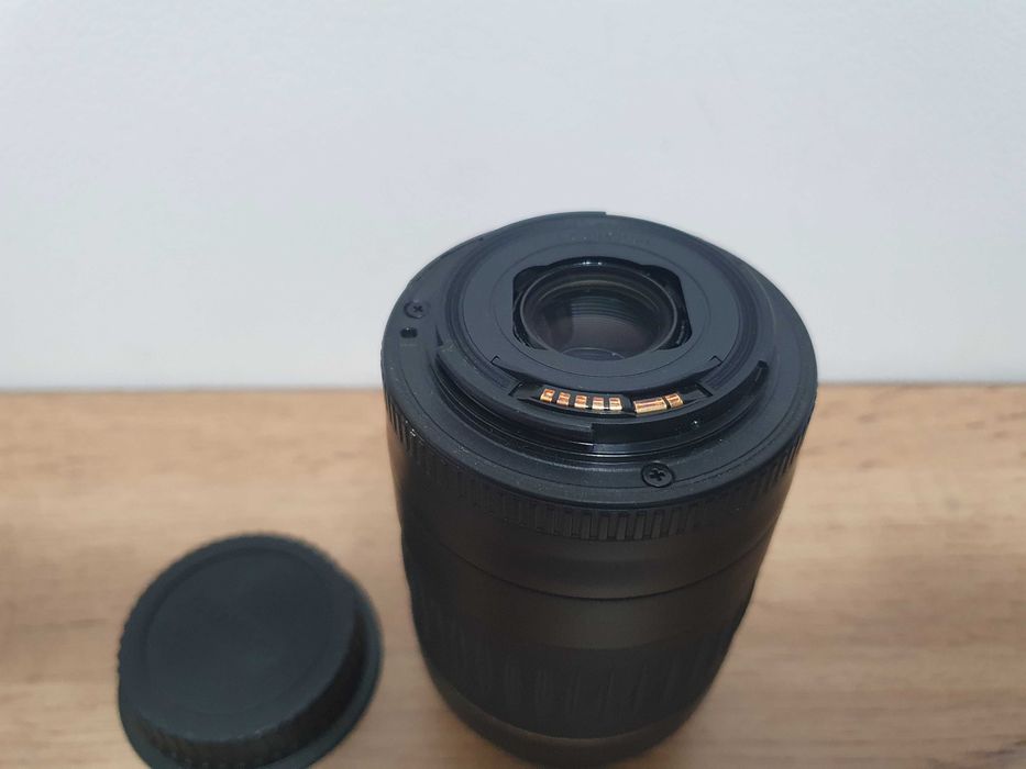 Фотообектив Canon EF 55-200 mm