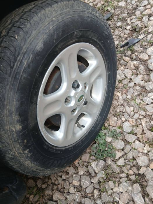 Резервна гума Land Rover Freelander 5x114,3 R15