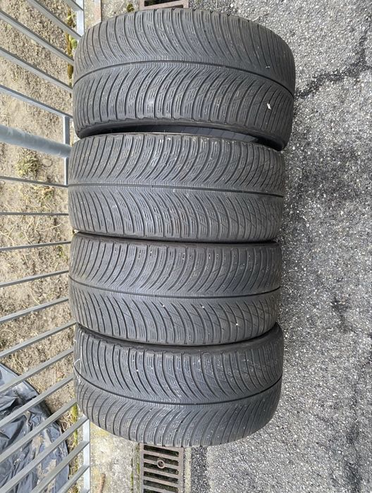 Anvelope 245/45/r18