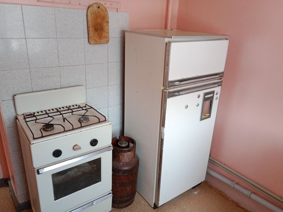 Есть АРИСТОН сутки и часы