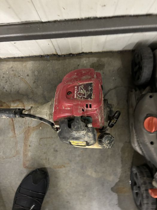 Vibrator beton motor termic honda weber stihl wacker