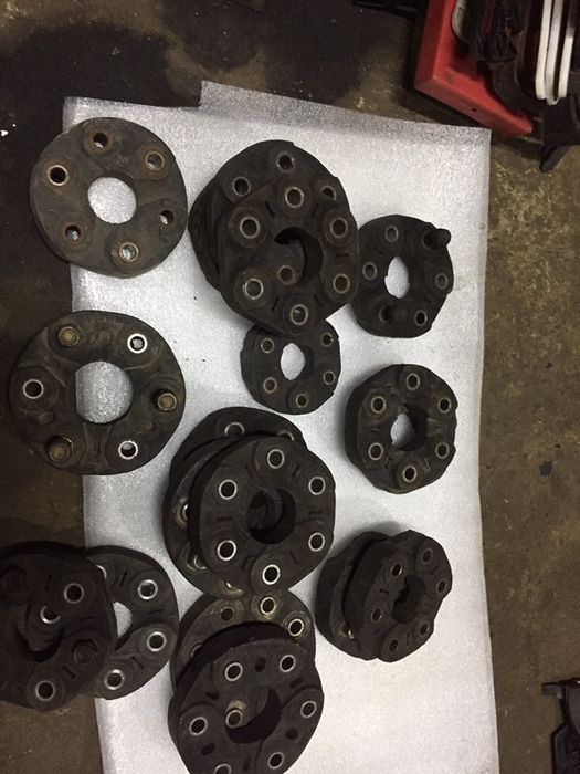 Эластичная муфта на Бмв и Мерседес .