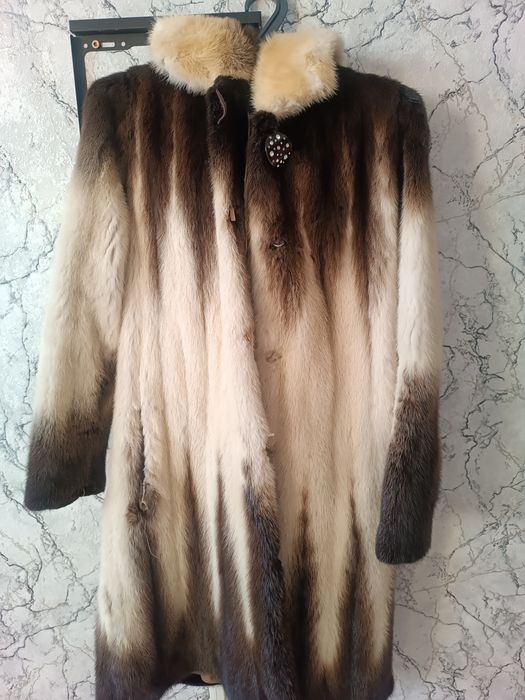 Продам норковую шубу