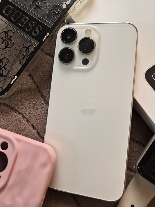 Комплект 13 pro и apple watch