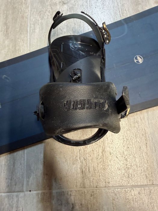Salomon Trigger - M - snowboard legaturi