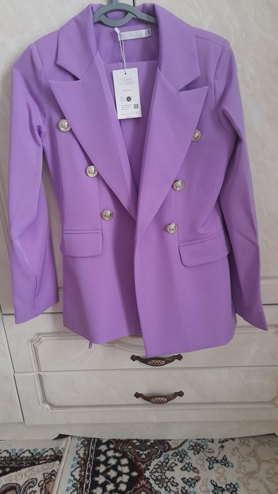 Ayollar kostyum shimi