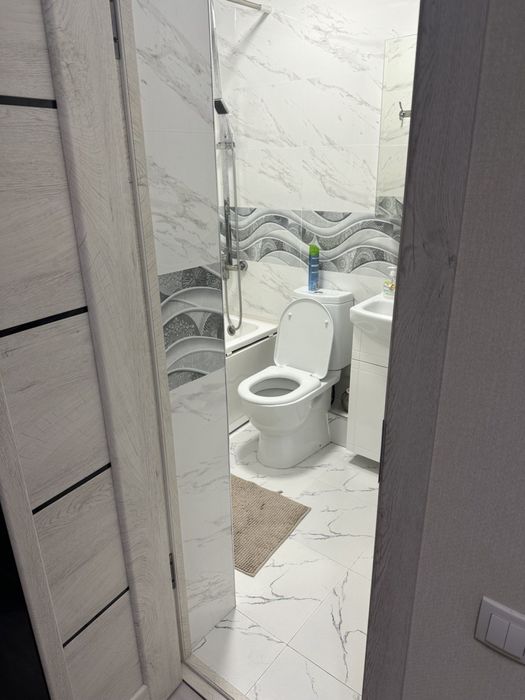 Сдается 2-х комнатная квартира на саракульке