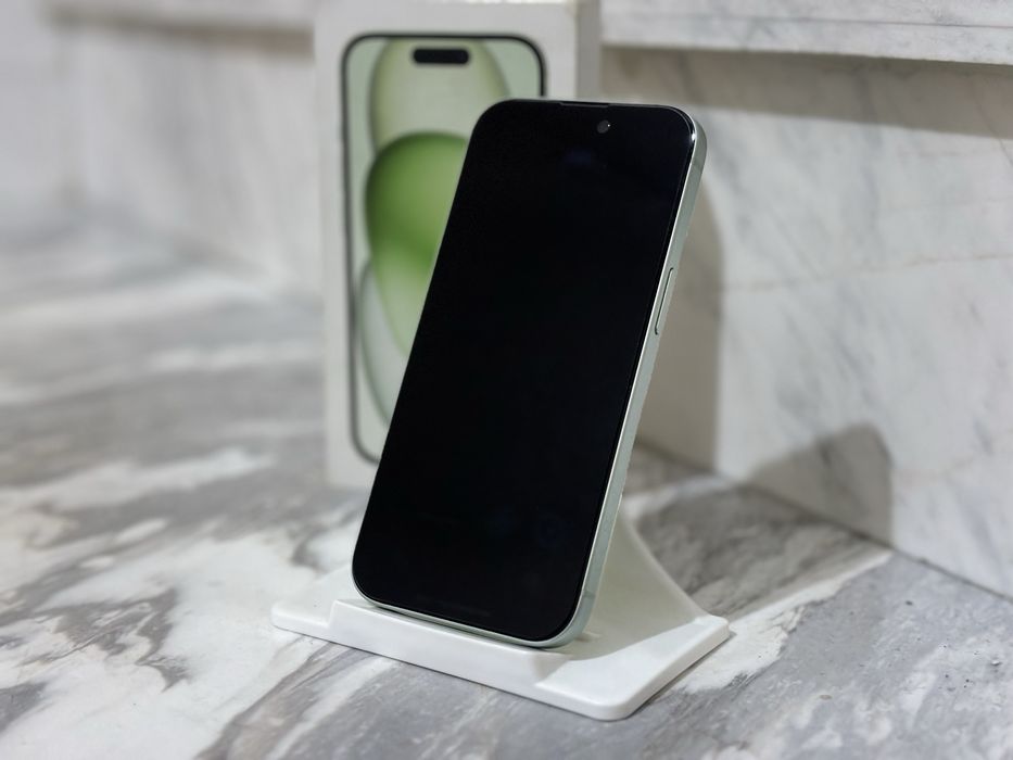 IPhone 15 128GB - Green - Като Нов