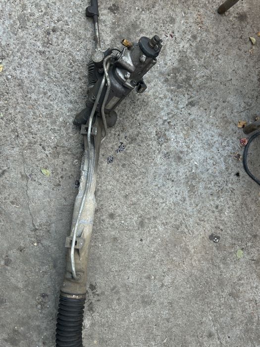 Caseta directie activa Active Steering BMW Seria 3 E90 E91 E92 L6 - Cod 6784551 Originala ZF