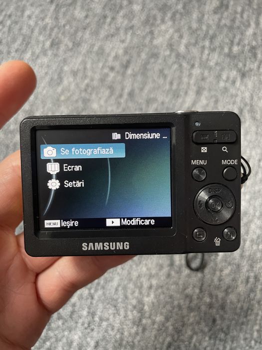 Aparat Foto Digital SAMSUNG ST30 10MP CCD 16GB Point and Shoot Camera