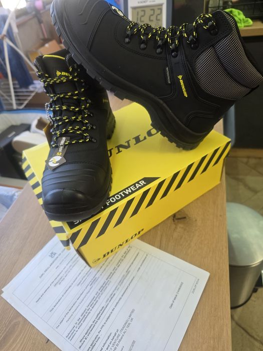 Dunlop Nova s3 safty Boots