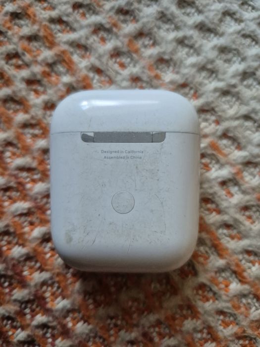 Наушники airpods