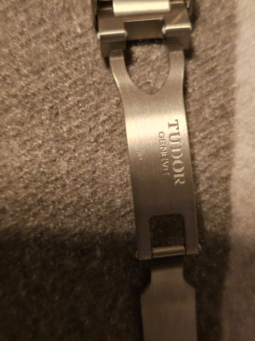 Brățară titan  că noua Tudor Pelagos 39