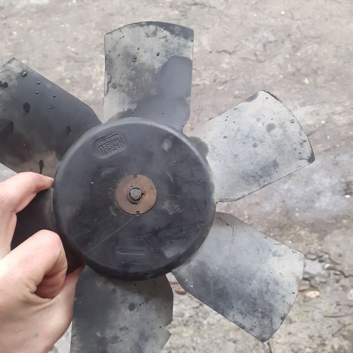 Вентилятор охлаждения