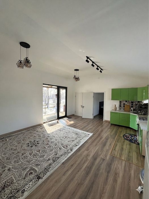 Современный дом (барнхаус) с панорамными окнами