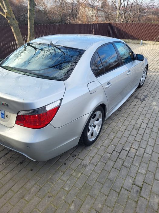 Bmw seria 5.                        .