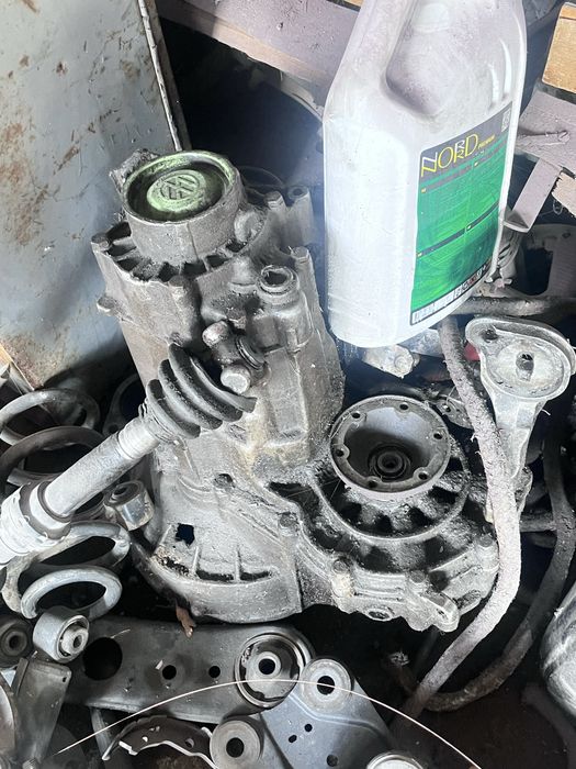 каробка голь2 венто джетта 1.8