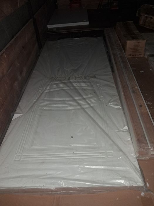 Продам двери межкомнатные