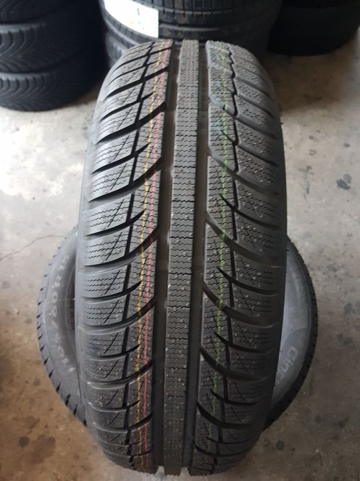 Toyo 185/60 R15 88H M+S iarnă NOI