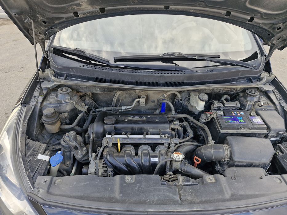 Продам машину Hyundai