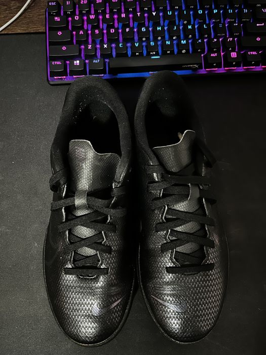 Ghete Fotbal Nike Mercurial - marimea 37,5