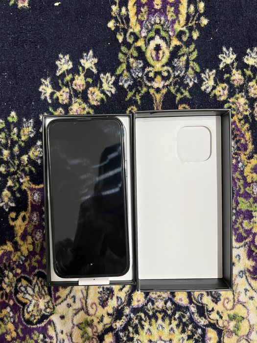 iPhone 13pro max 128gb