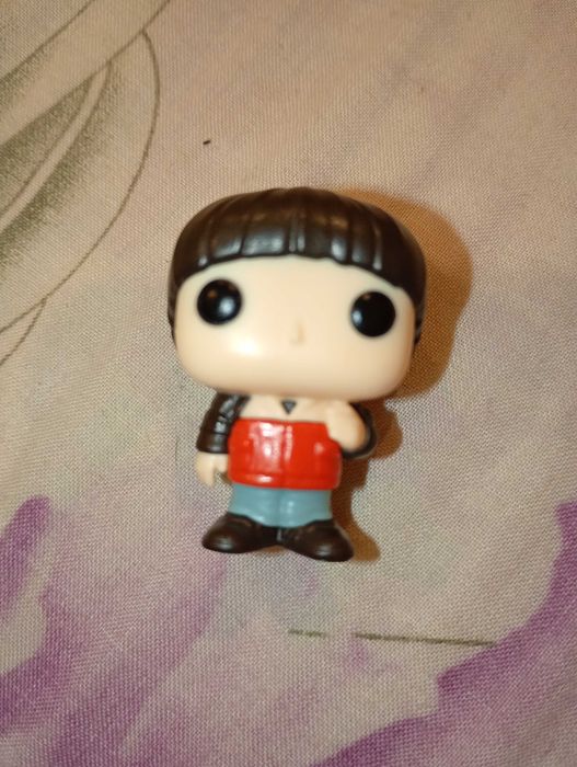 Stranger Things Kinder Joy