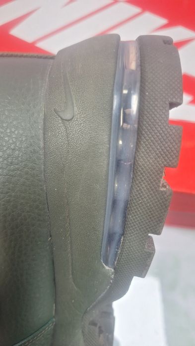 NIKE - Мъжки високи обувки # 42