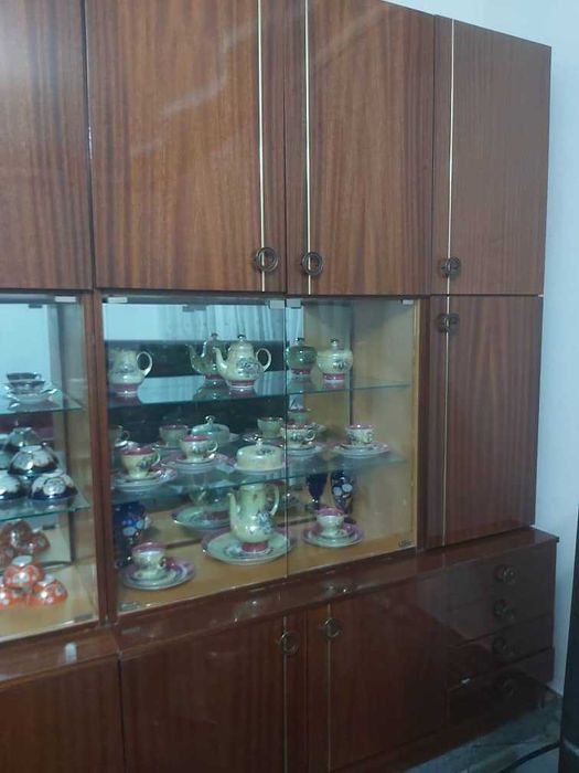 Продам Мебельную стенку