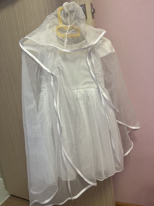 Нарядное платье для девочки