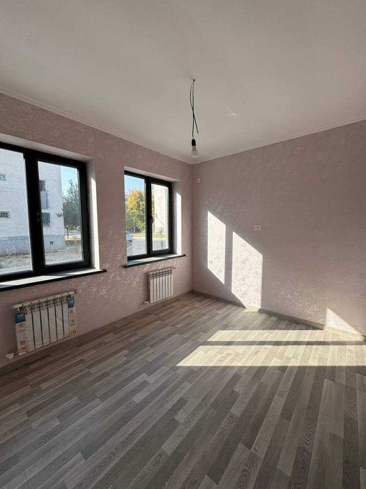 СРОЧНО !! Продается квартира в Бектимире 2/1/2 ( 38 кв/м ) Новостройка