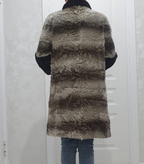 Продаётся шуба б/у