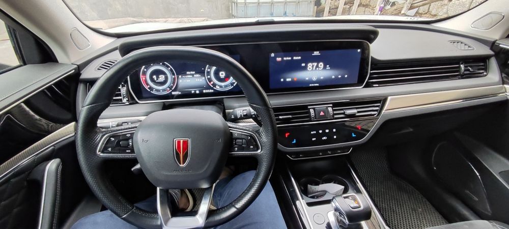 Hogqi HS5 2turbo dvigatel.. Srochno.. KELISHAMIZ