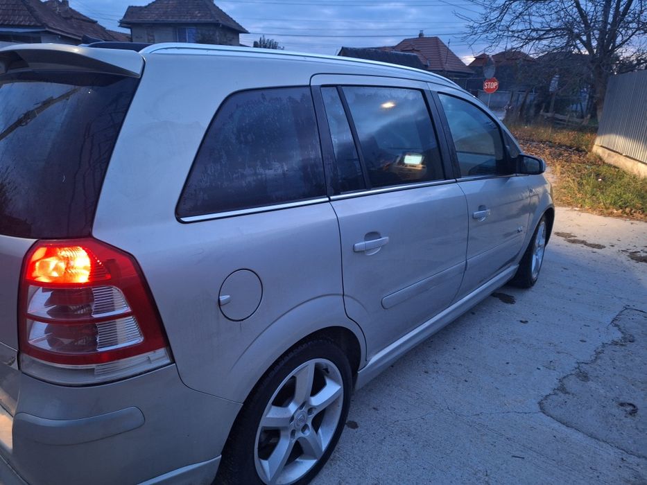 Opel Zafira de vanzare