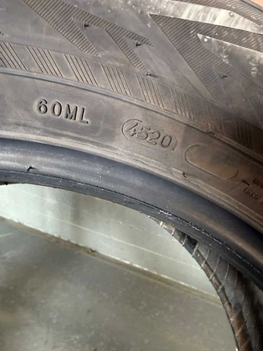 Anvelope Iarna  Nokian 235 60 18